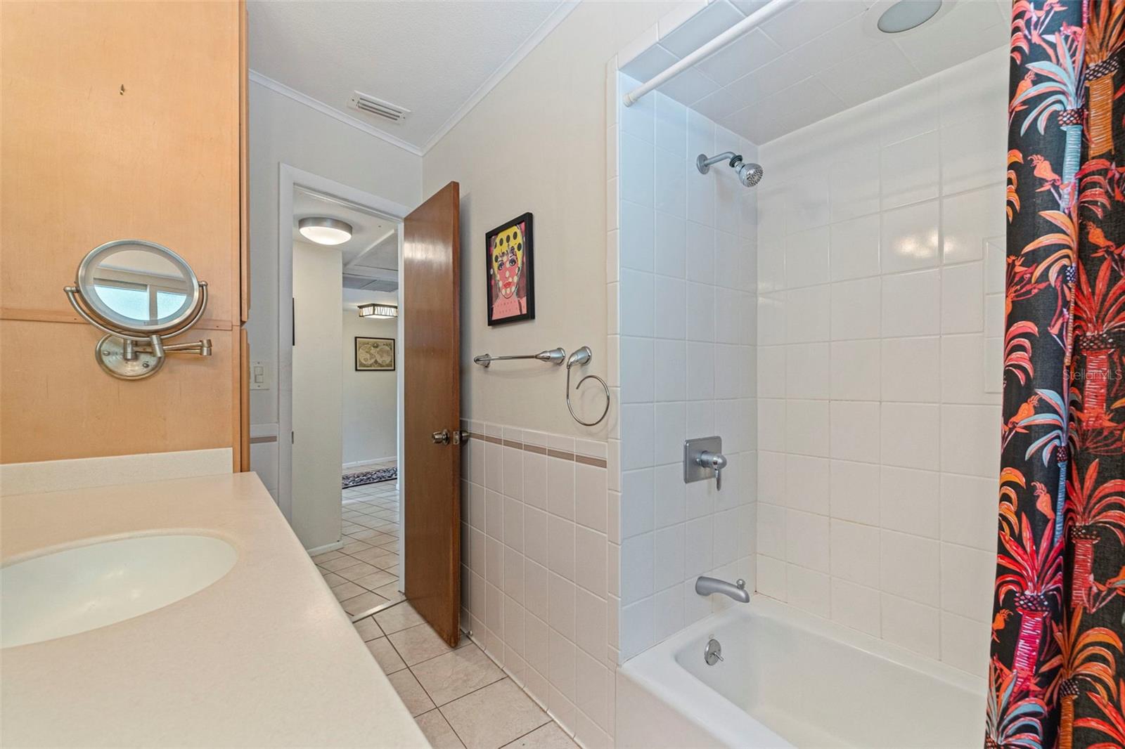 Listing photo id 21 for 1942 Pinellas Point Drive S