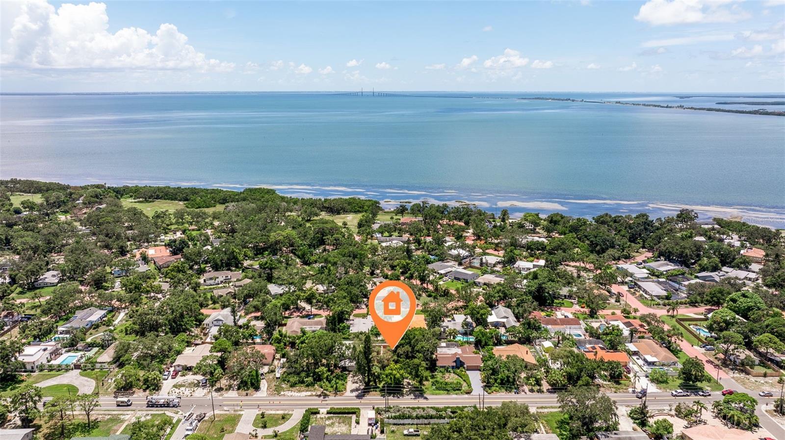 Listing photo id 36 for 1942 Pinellas Point Drive S