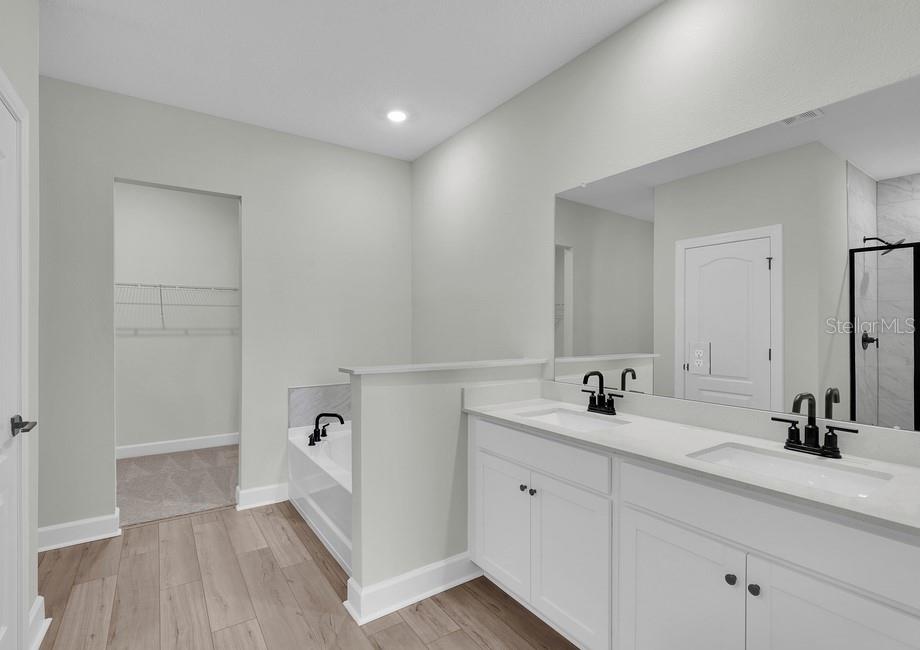 Image 7 of 13 For 17399 26th Terrace Road
