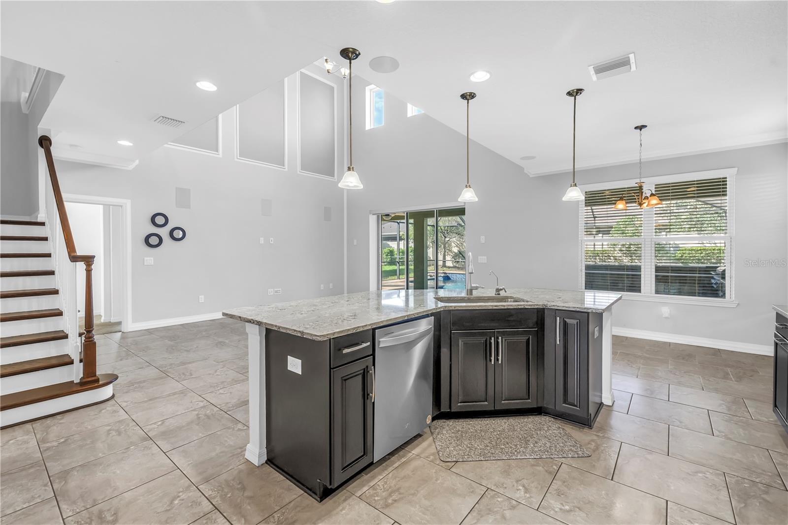 Image 25 of 74 For 27094 Carolina Aster Drive