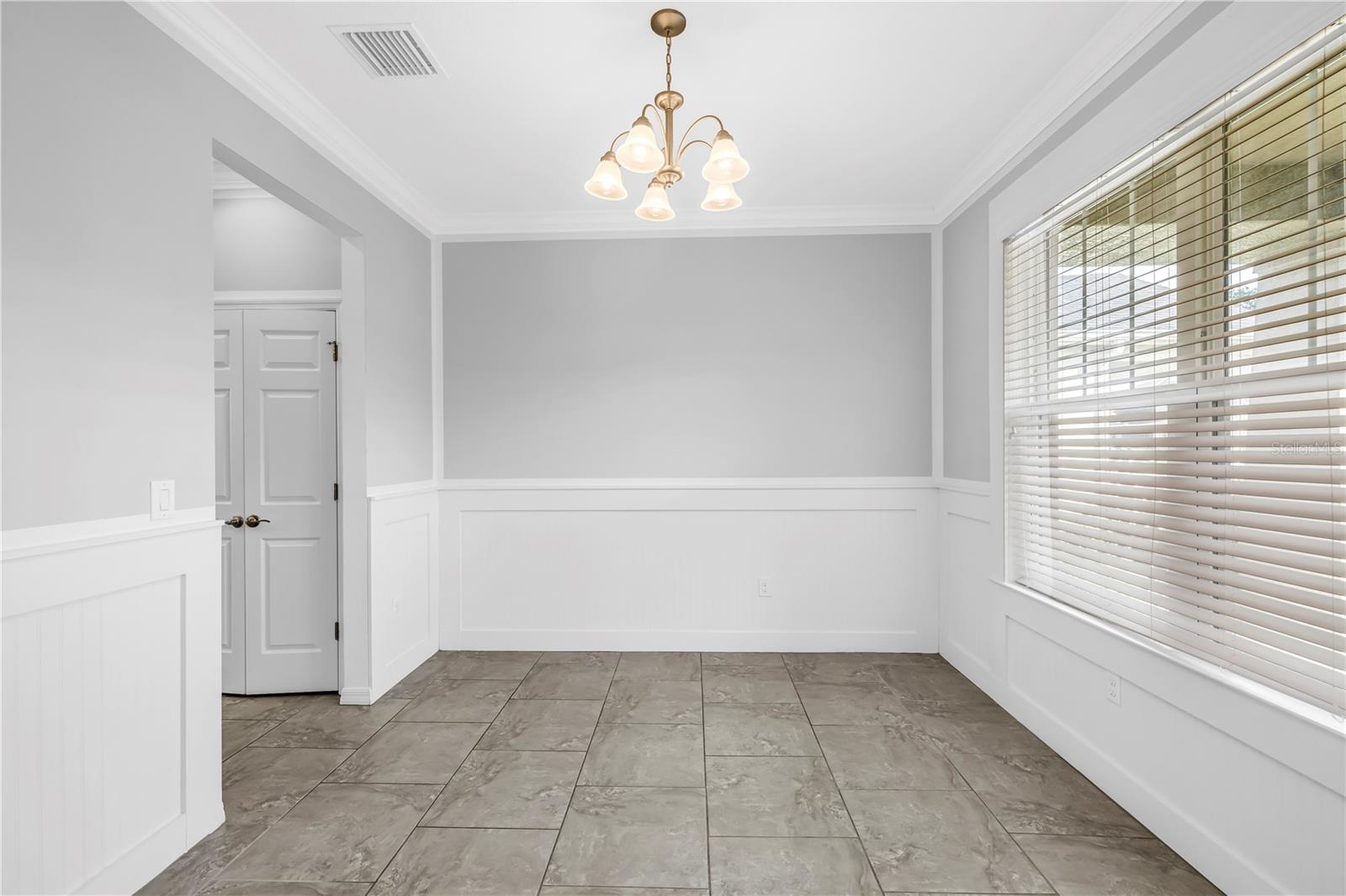 Image 5 of 74 For 27094 Carolina Aster Drive