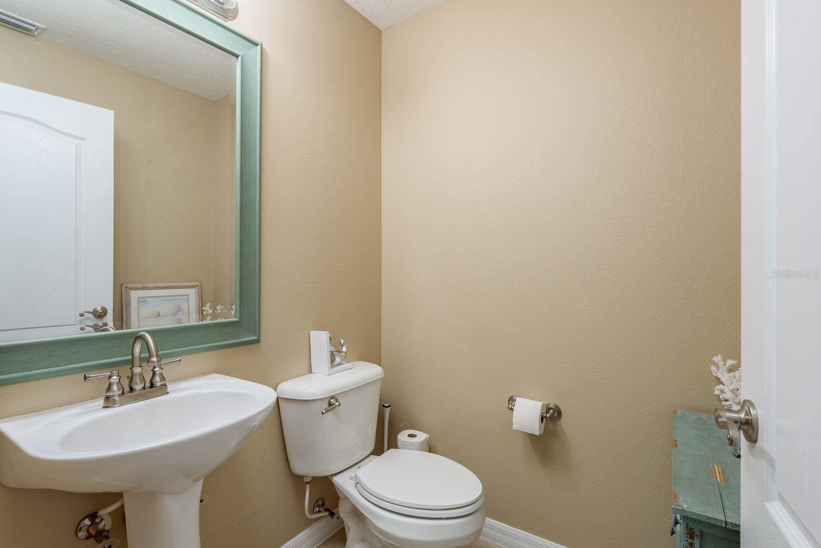 Image 32 of 49 For 11837 Colony Lakes Boulevard