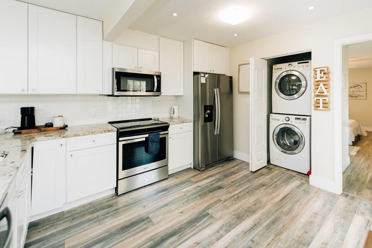 Image 7 of 25 For 4453 2nd Avenue N