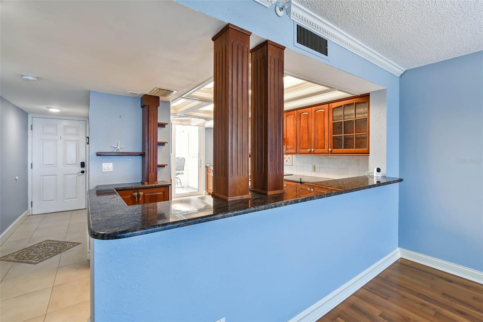Image 17 of 62 For 17900 Gulf Boulevard 12a