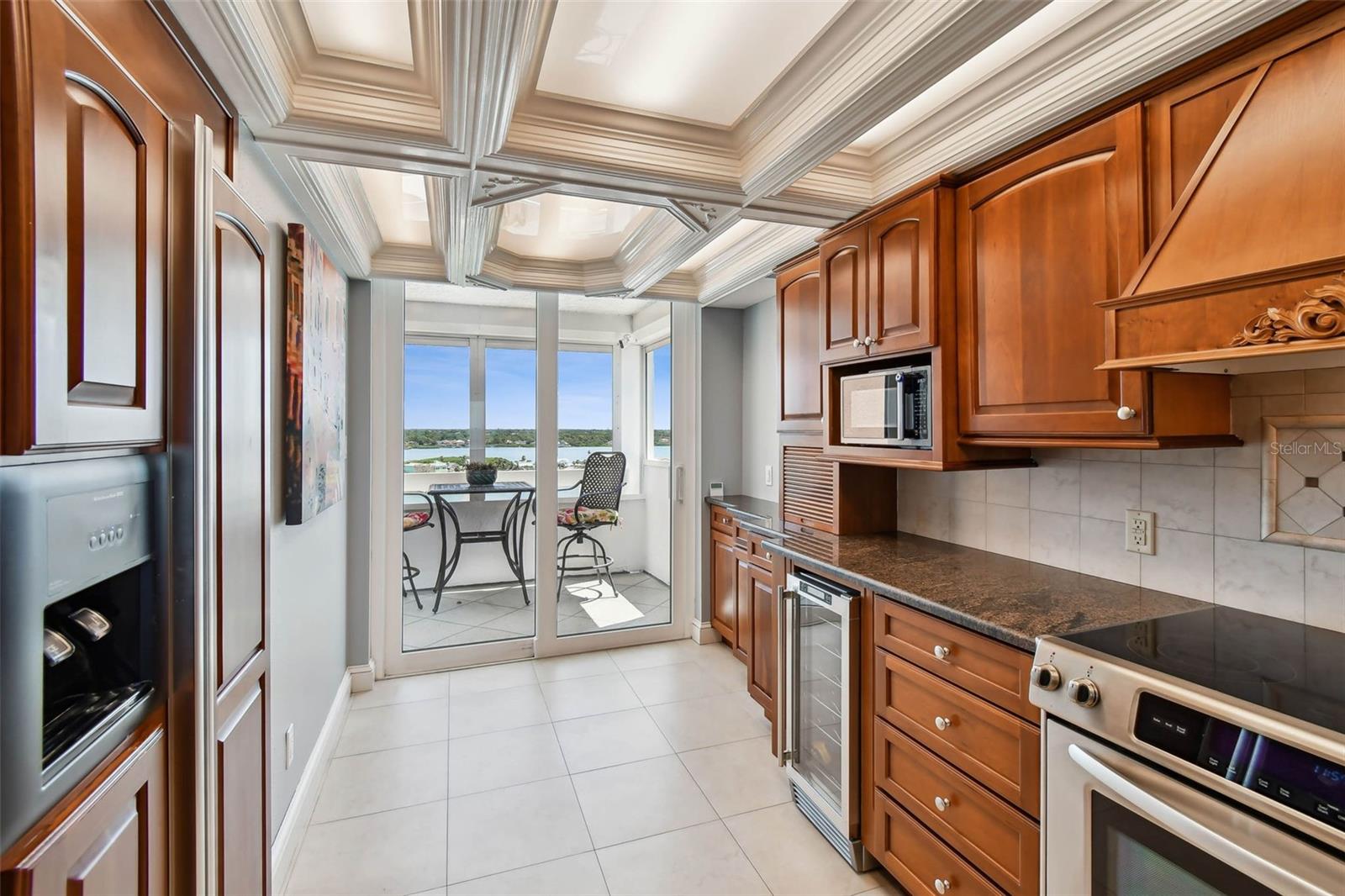 Image 19 of 62 For 17900 Gulf Boulevard 12a