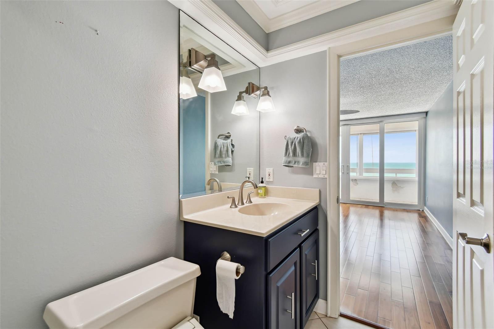 Image 31 of 62 For 17900 Gulf Boulevard 12a