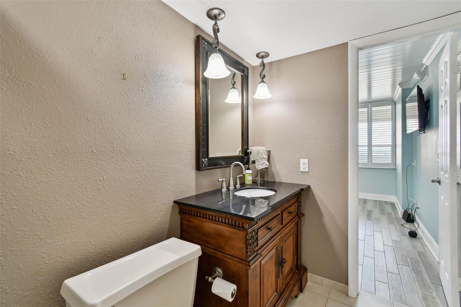 Image 36 of 62 For 17900 Gulf Boulevard 12a