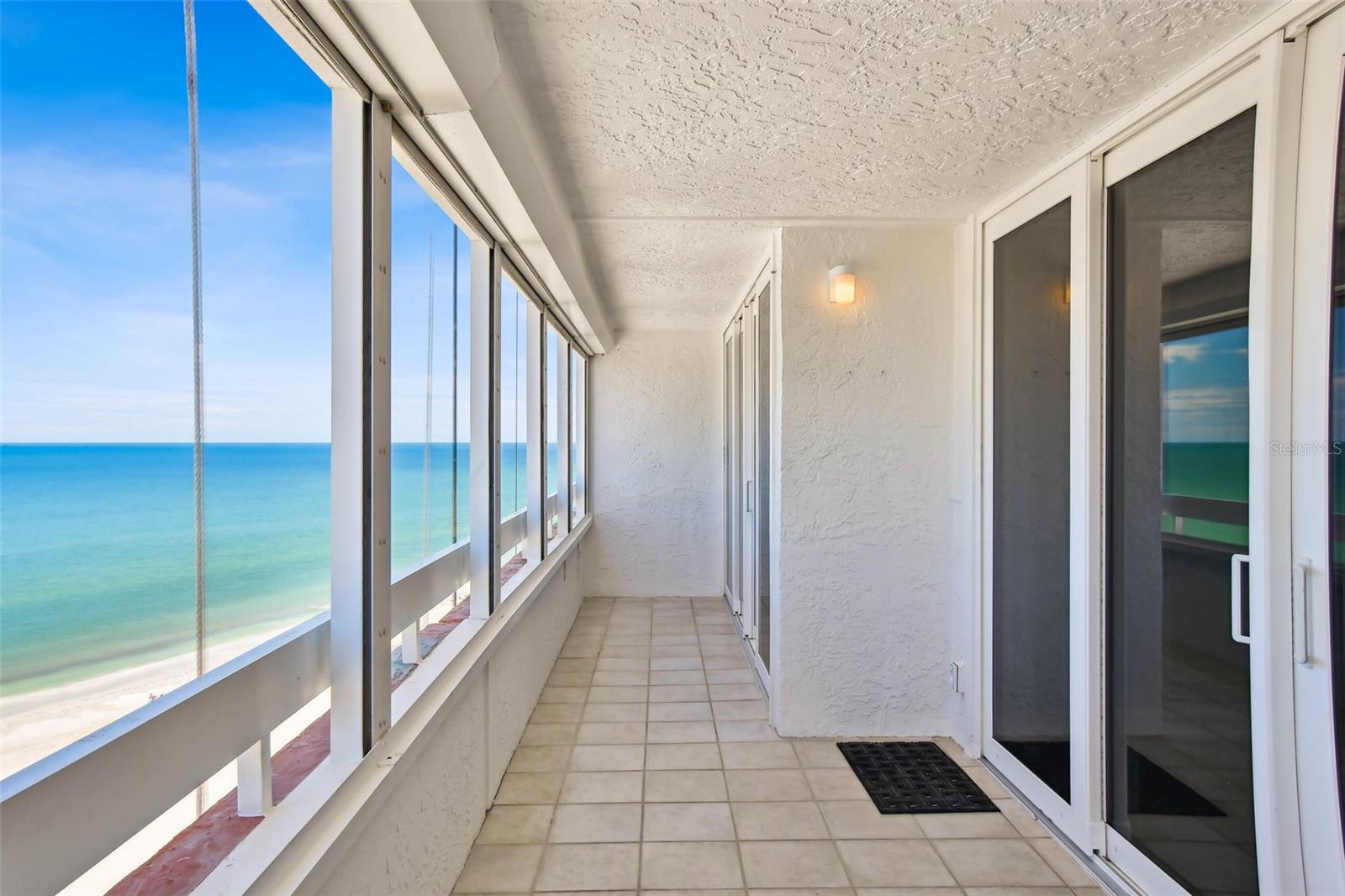 Image 39 of 62 For 17900 Gulf Boulevard 12a