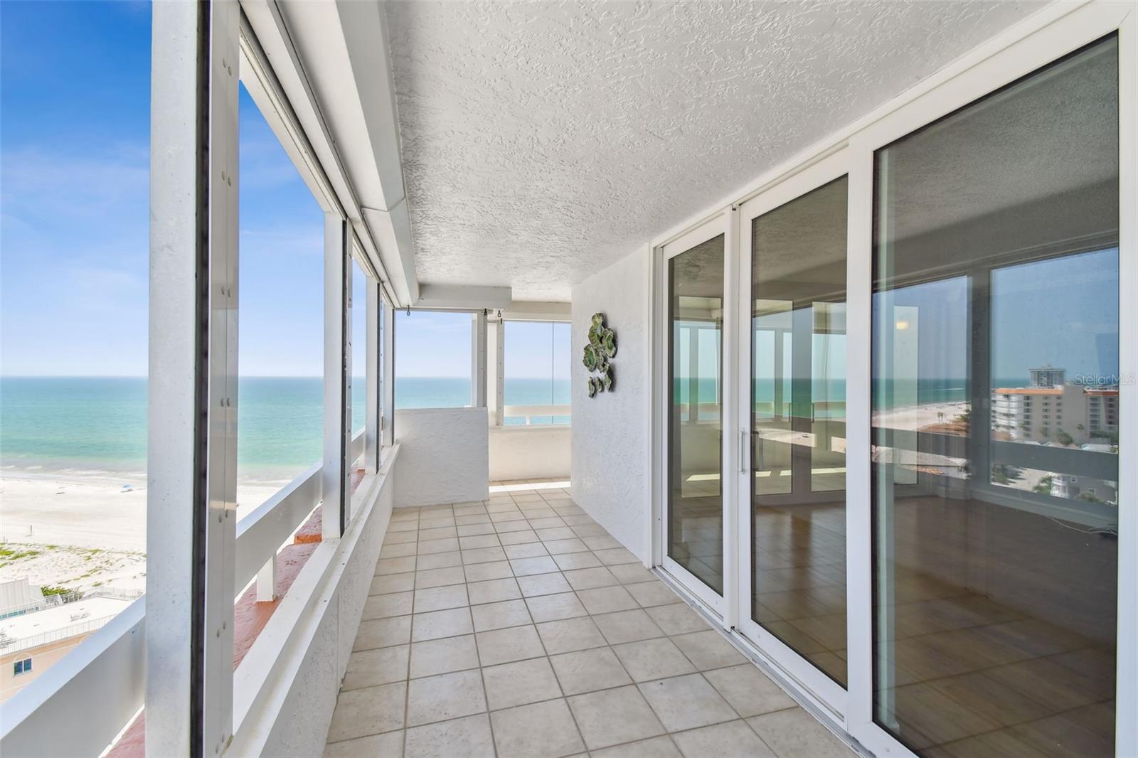 Image 42 of 62 For 17900 Gulf Boulevard 12a