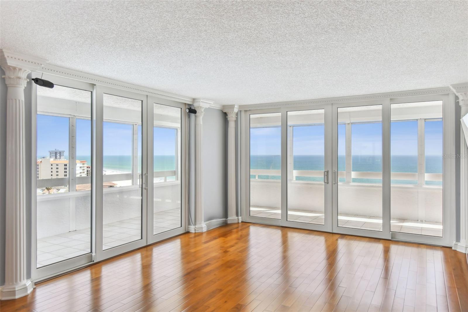 Image 5 of 62 For 17900 Gulf Boulevard 12a
