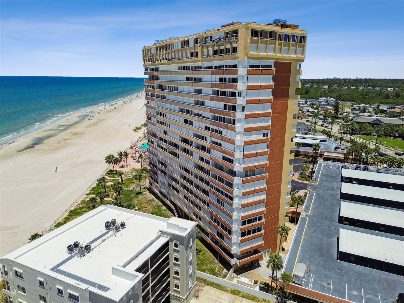 Image 59 of 62 For 17900 Gulf Boulevard 12a