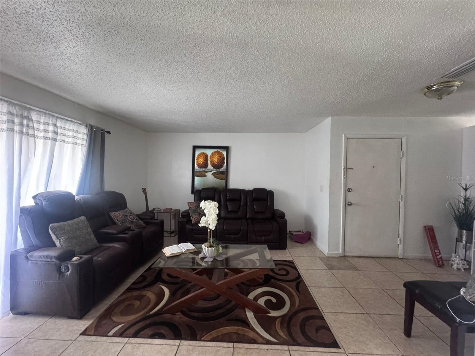 Image 13 of 54 For 7210 Manhattan Avenue 2423