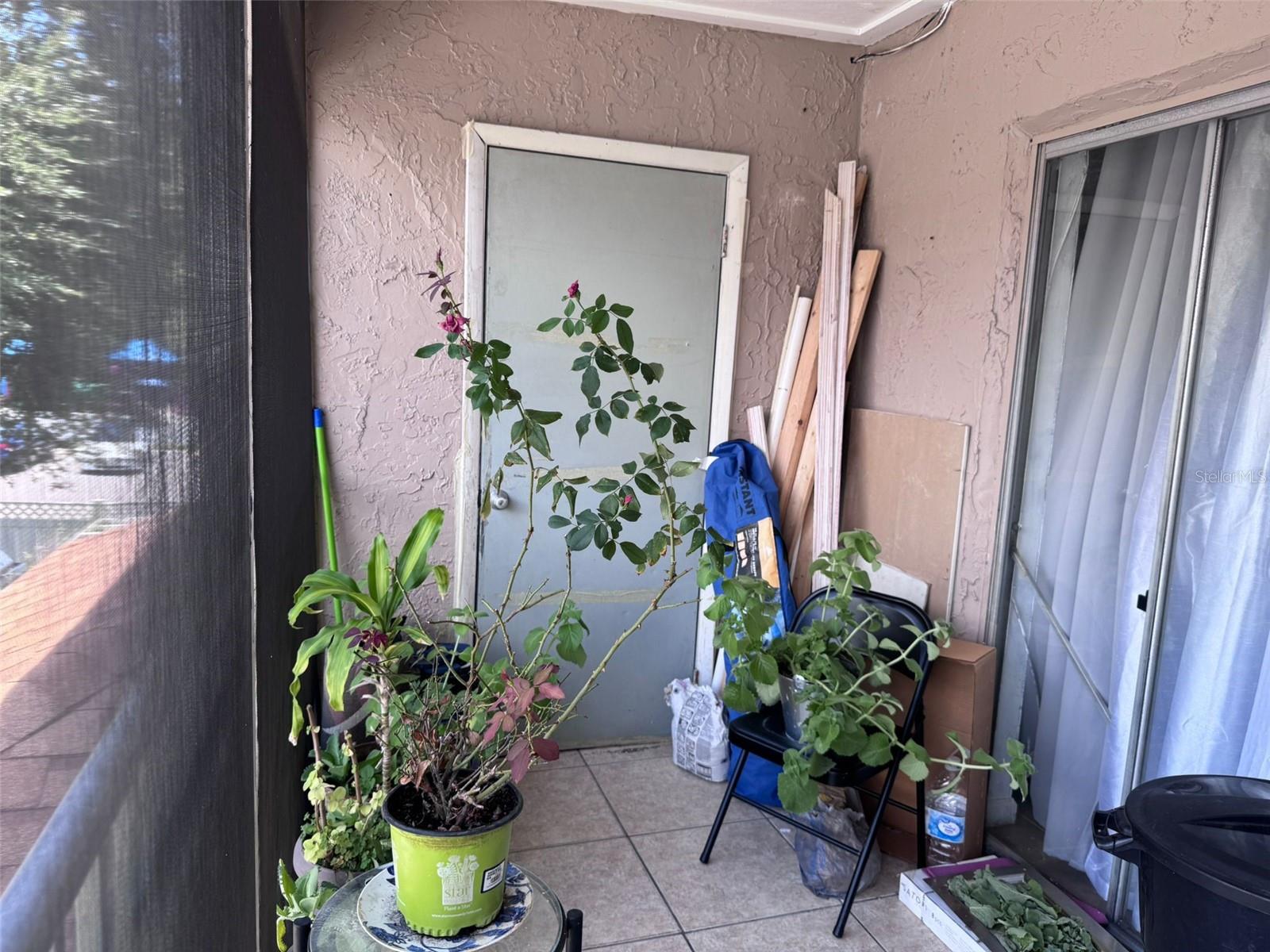Image 3 of 54 For 7210 Manhattan Avenue 2423