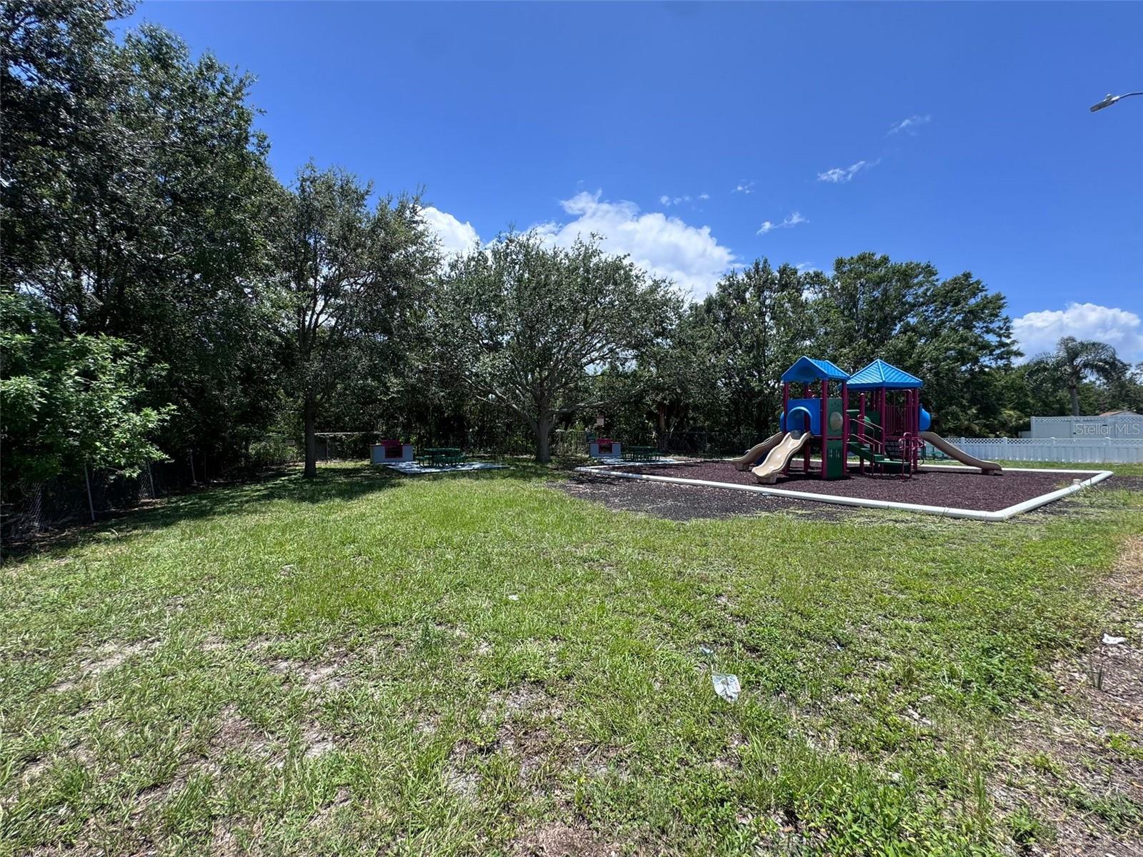 Image 51 of 54 For 7210 Manhattan Avenue 2423
