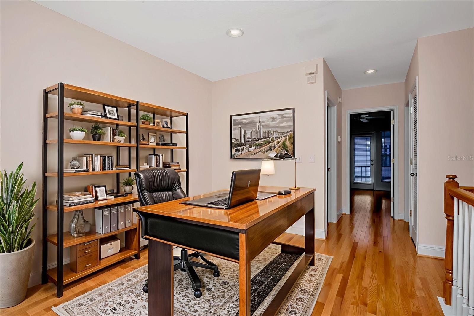 Image 16 of 42 For 113 Bosphorous Avenue 2