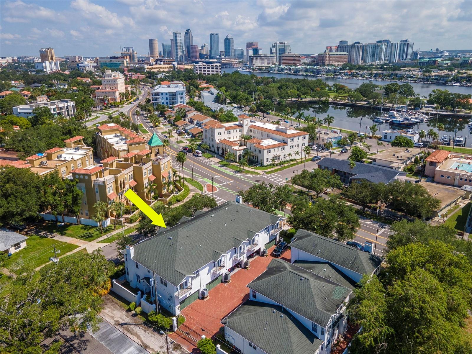 Image 3 of 42 For 113 Bosphorous Avenue 2