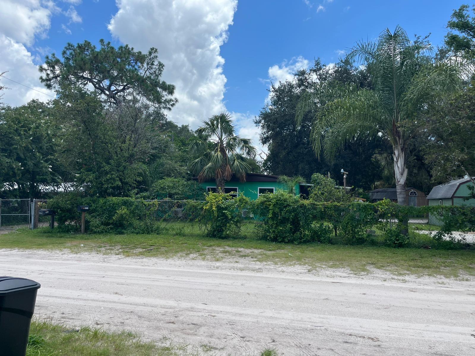 Image 6 of 28 For 38250 Collins Avenue W
