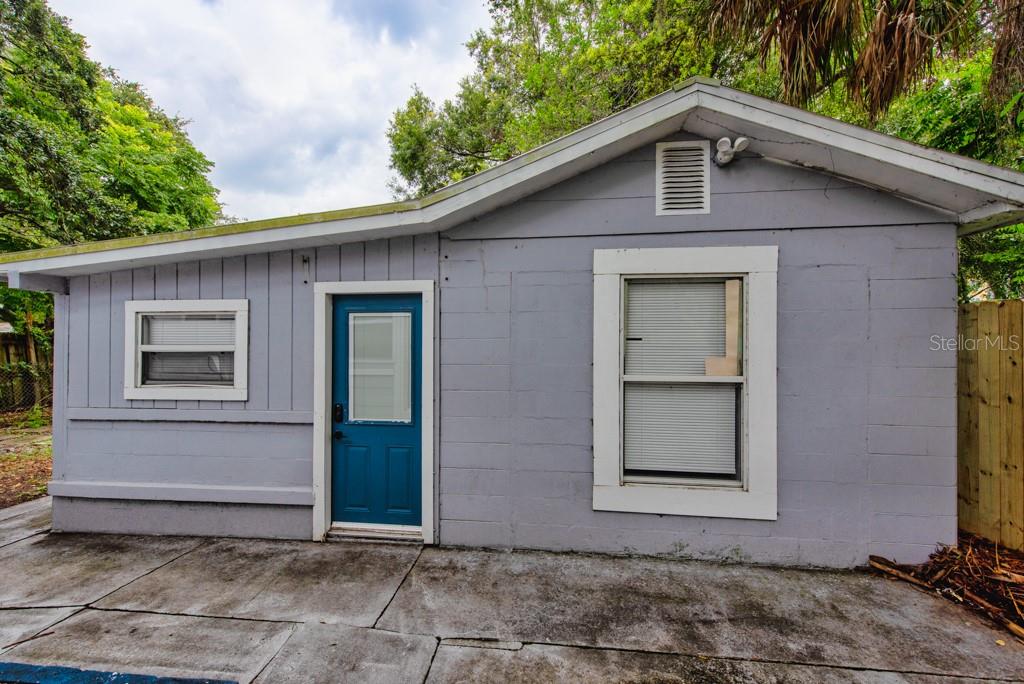 Image 17 of 40 For 919 Flora Street