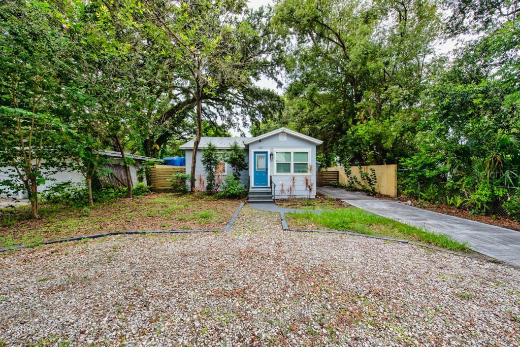 Image 33 of 40 For 919 Flora Street