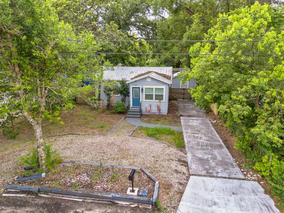 Image 35 of 40 For 919 Flora Street