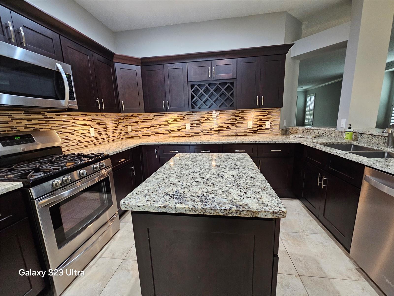 Image 20 of 45 For 9852 Bridgeton Drive