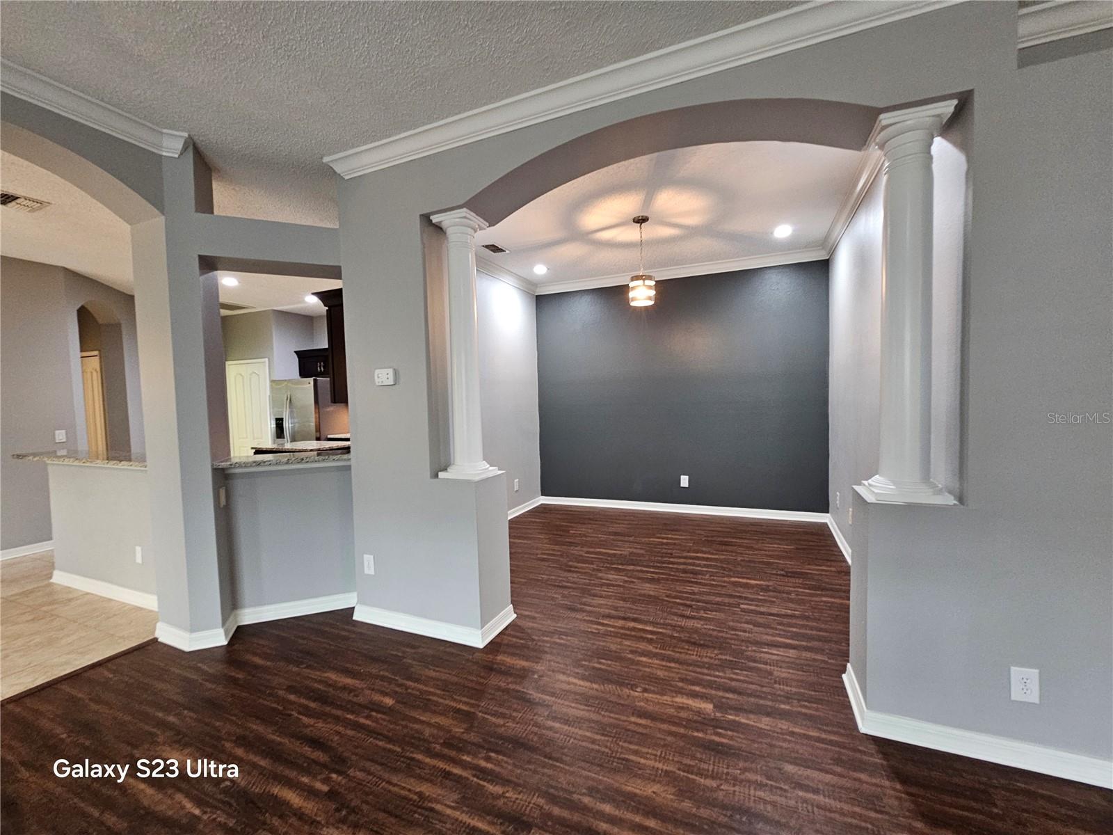 Image 21 of 45 For 9852 Bridgeton Drive