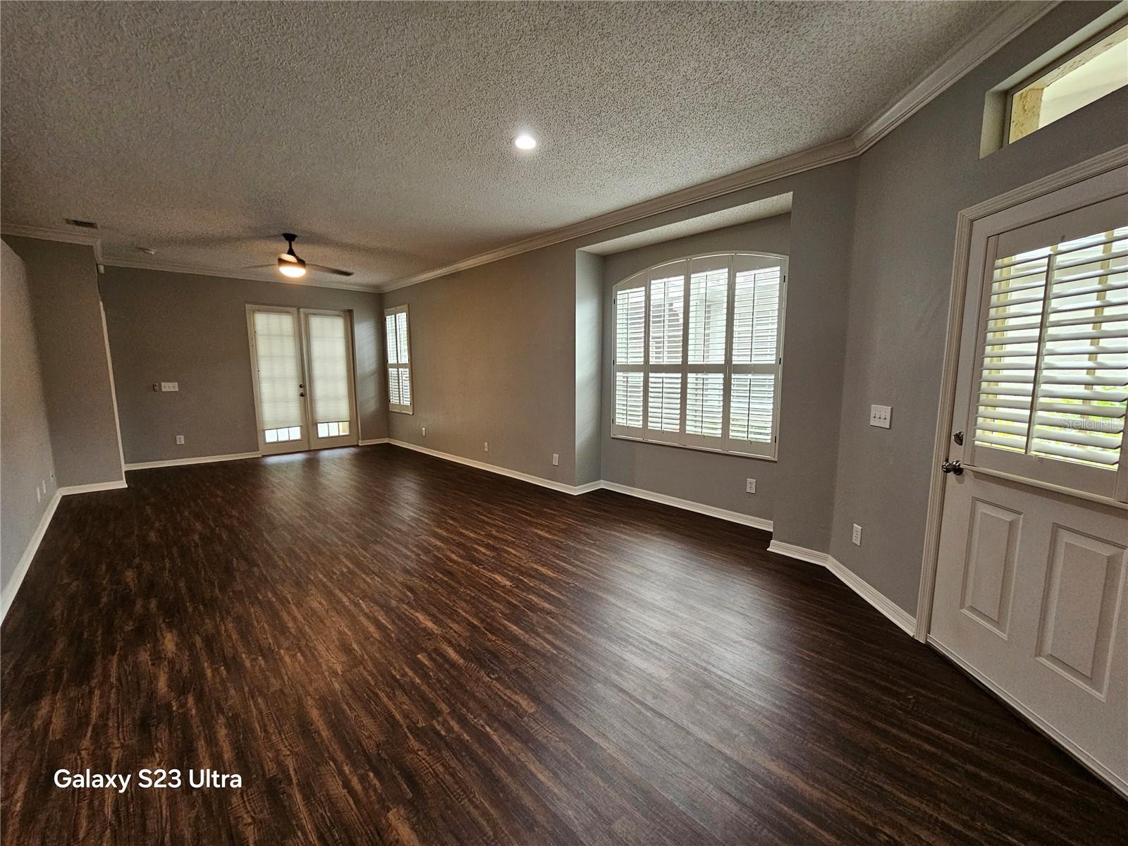 Image 25 of 45 For 9852 Bridgeton Drive