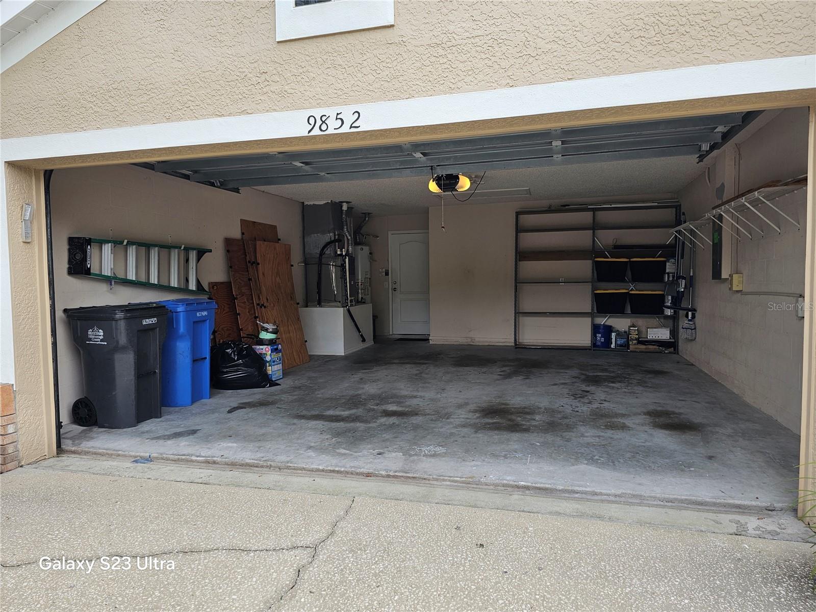 Image 4 of 45 For 9852 Bridgeton Drive