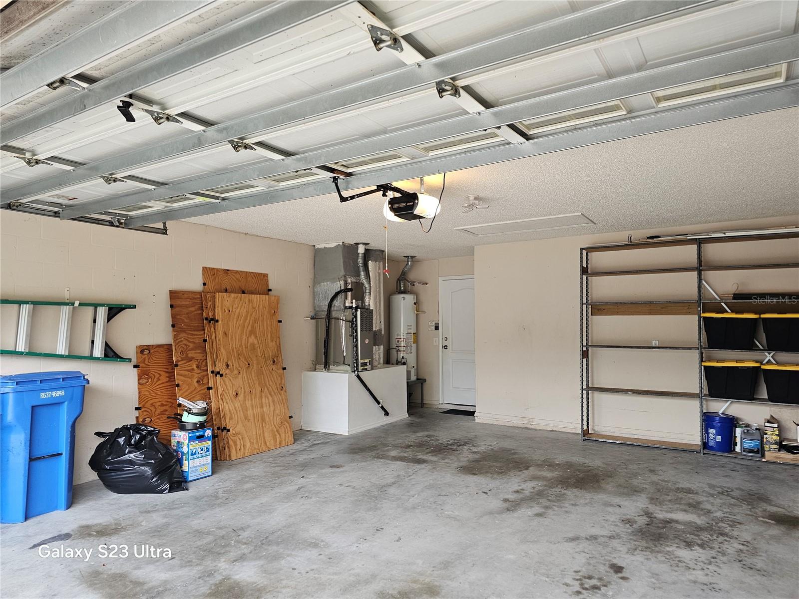 Image 6 of 45 For 9852 Bridgeton Drive