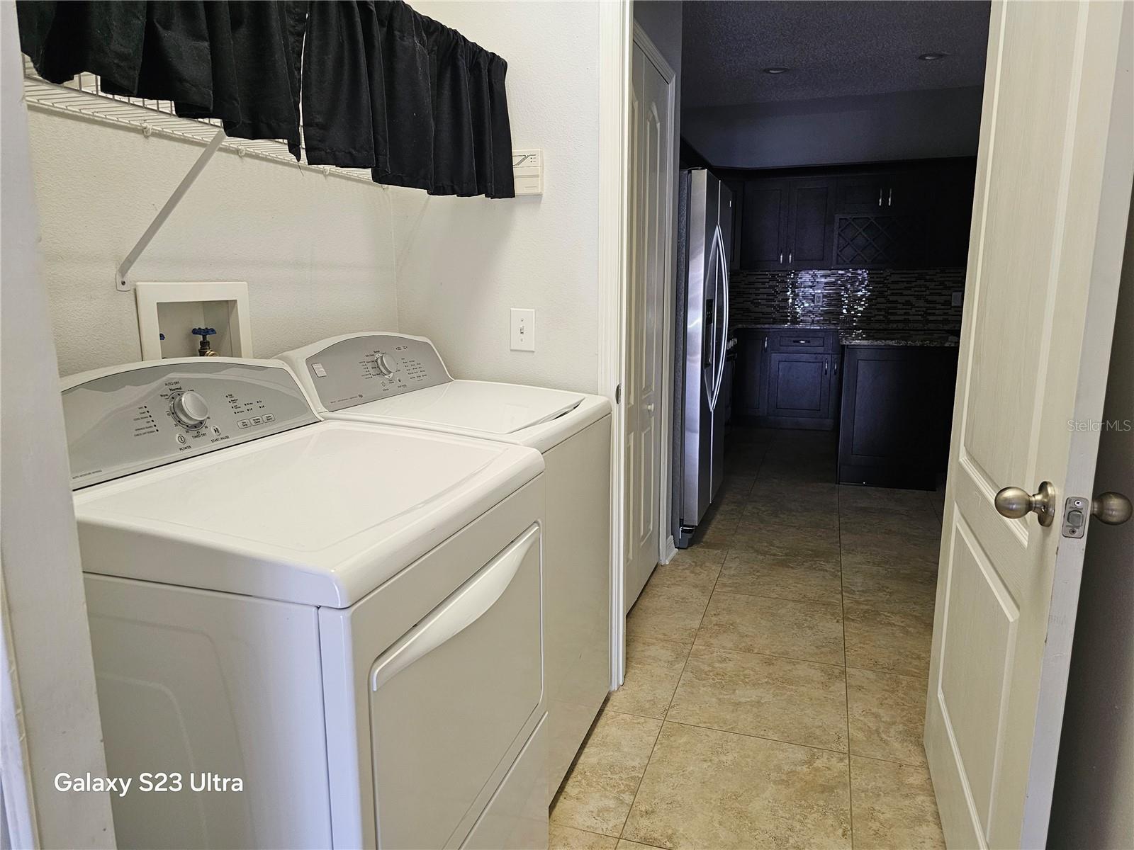 Image 7 of 45 For 9852 Bridgeton Drive