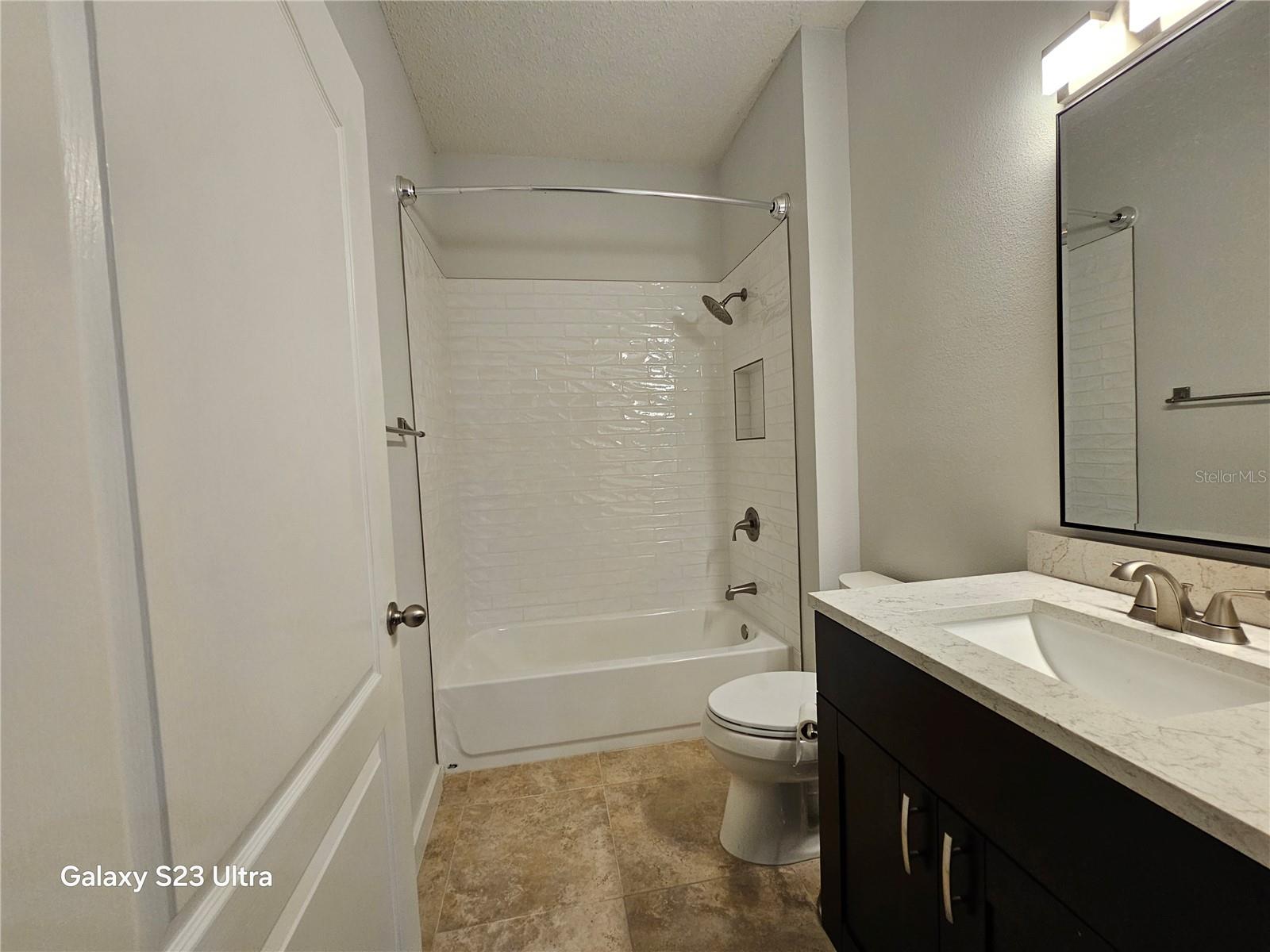 Image 9 of 45 For 9852 Bridgeton Drive