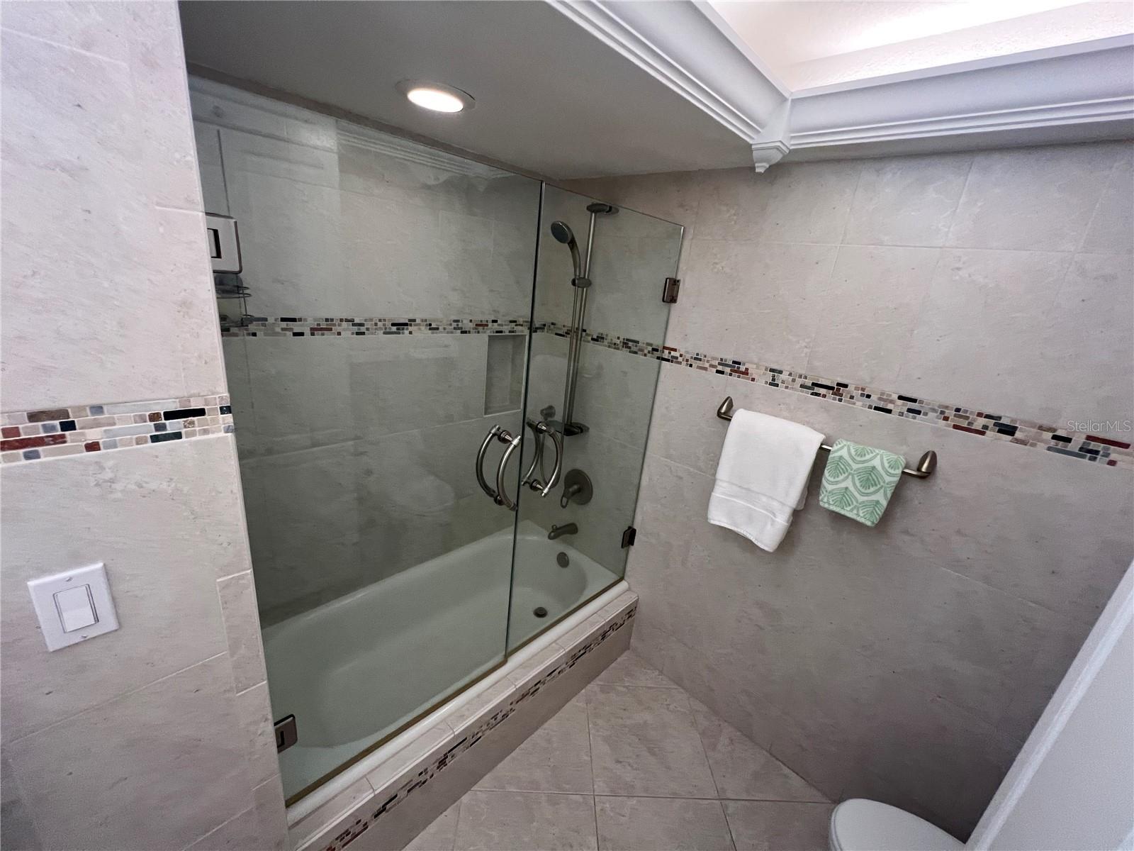 Image 41 of 61 For 121 1st Street E 205