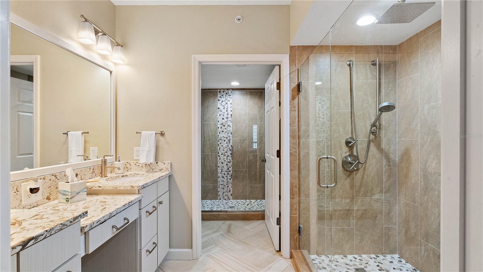 Image 26 of 78 For 16500 Gulf Boulevard 753