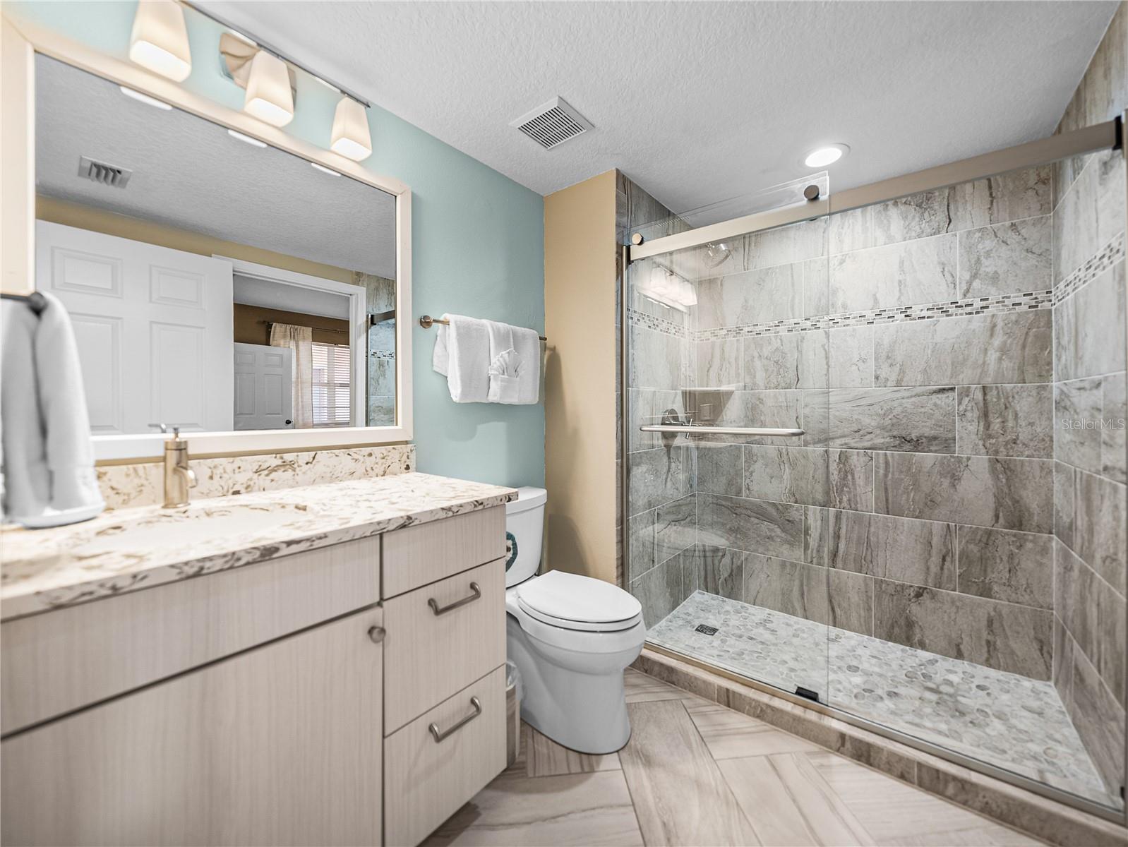 Image 35 of 78 For 16500 Gulf Boulevard 753