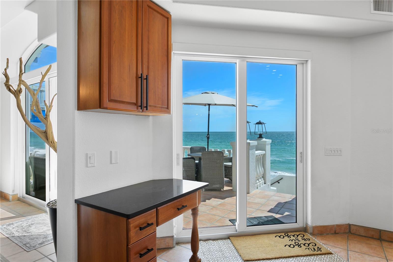 Image 14 of 54 For 8440 Gulf Boulevard