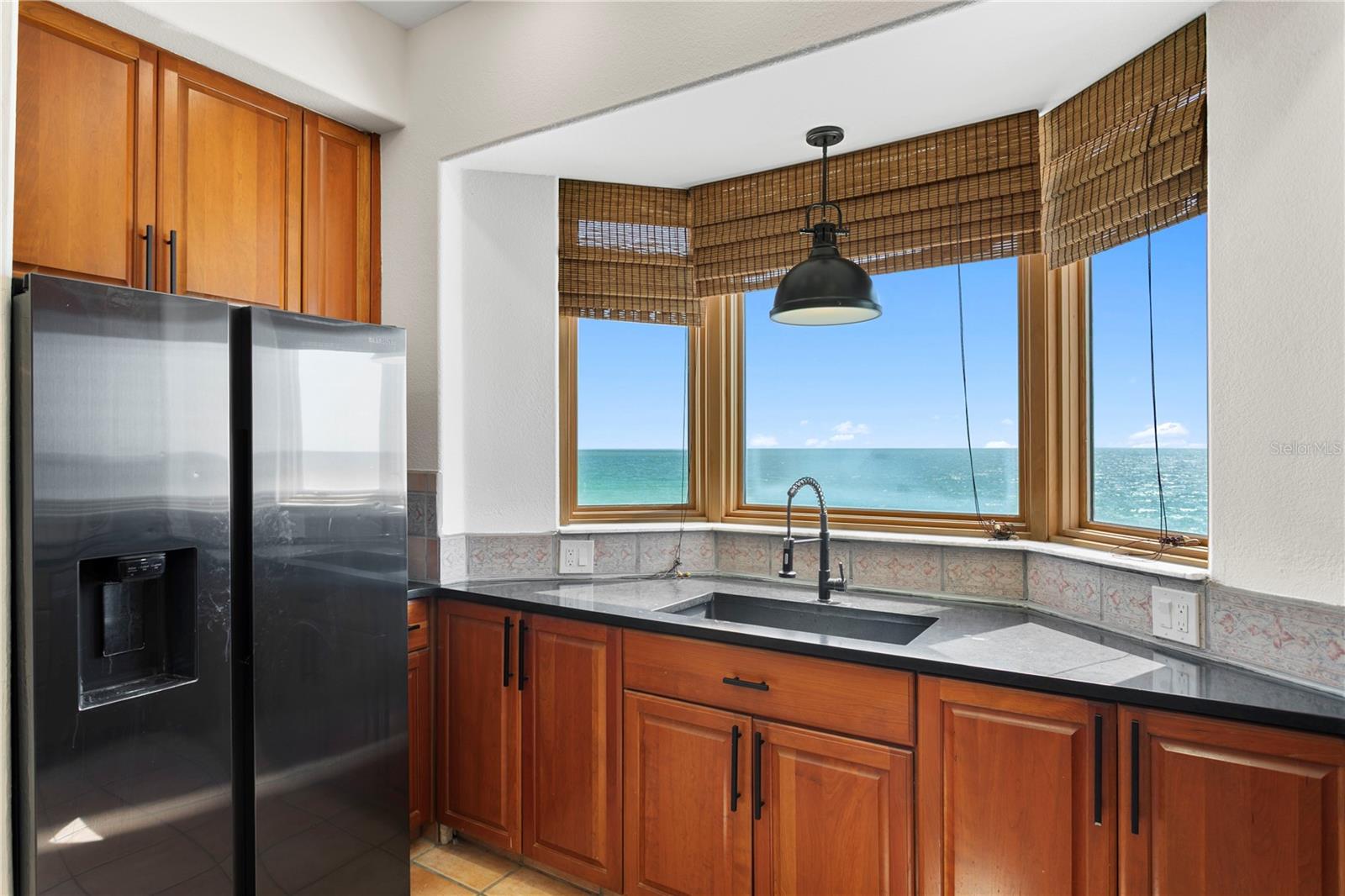 Image 22 of 54 For 8440 Gulf Boulevard