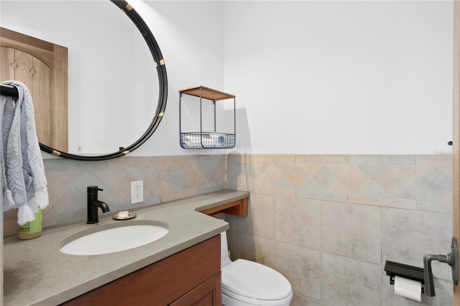 Image 24 of 54 For 8440 Gulf Boulevard