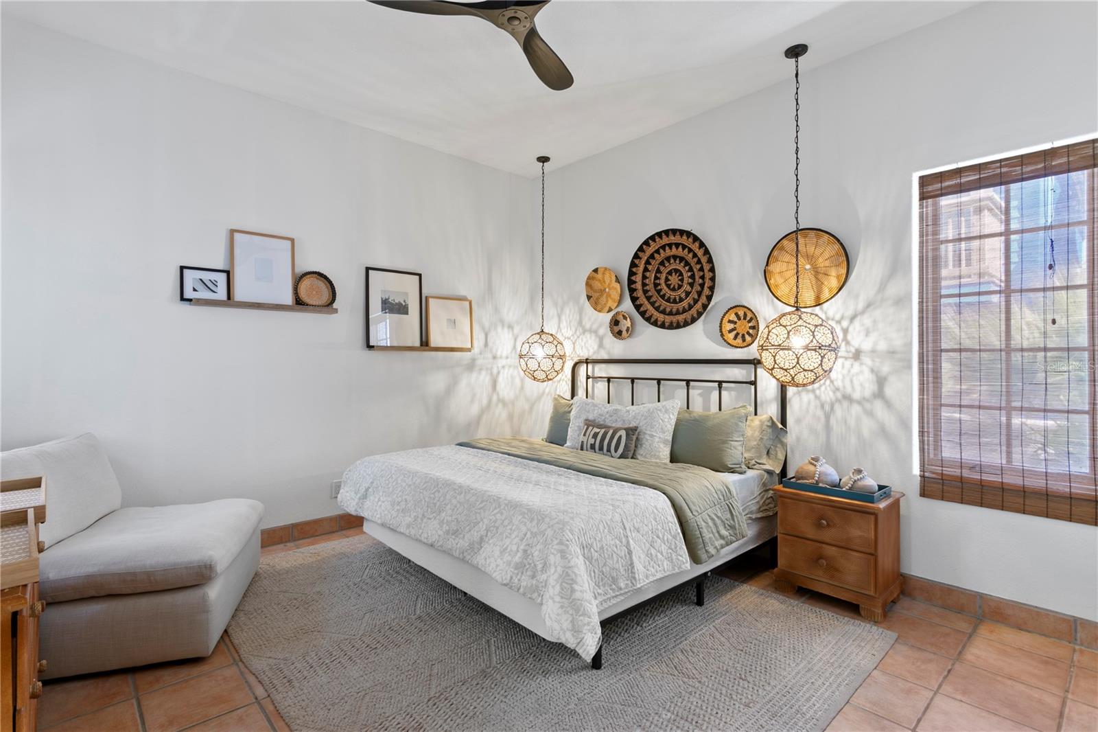 Image 30 of 54 For 8440 Gulf Boulevard