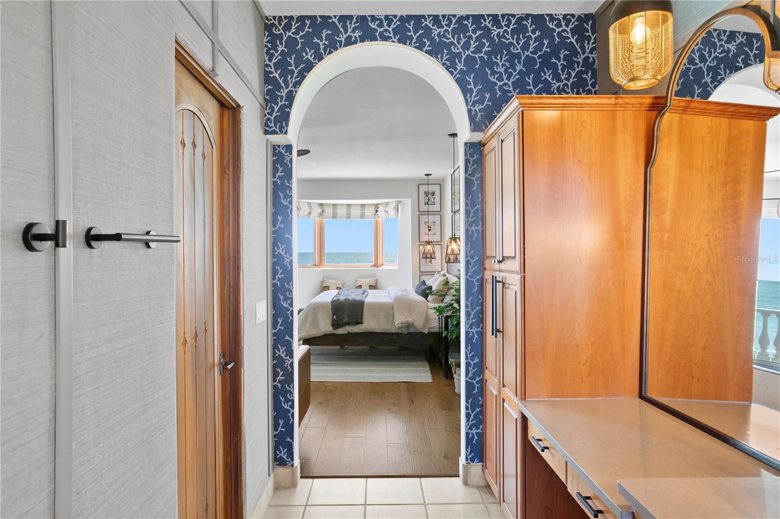 Image 40 of 54 For 8440 Gulf Boulevard