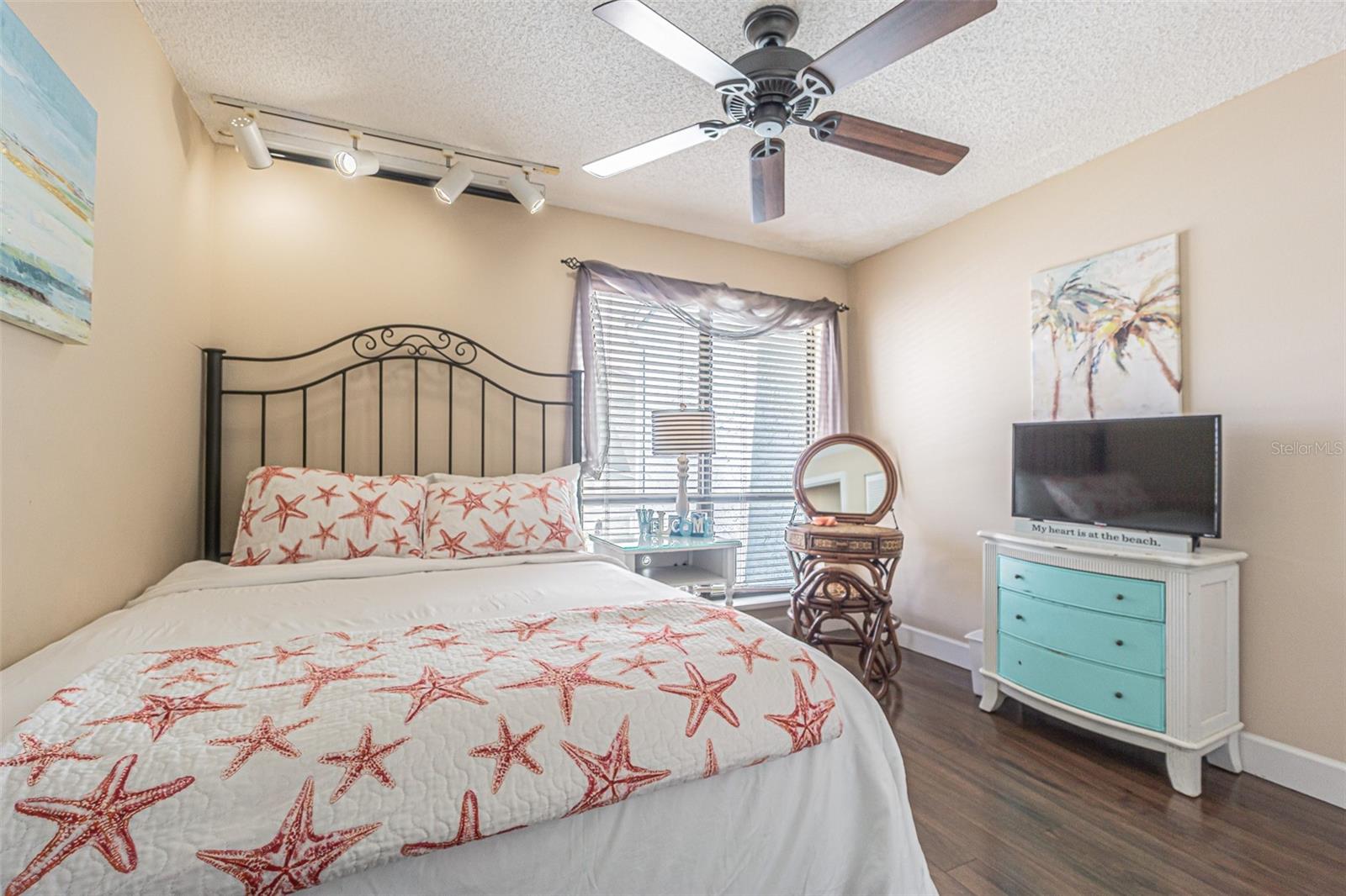 Image 14 of 25 For 1 Windrush Boulevard 54