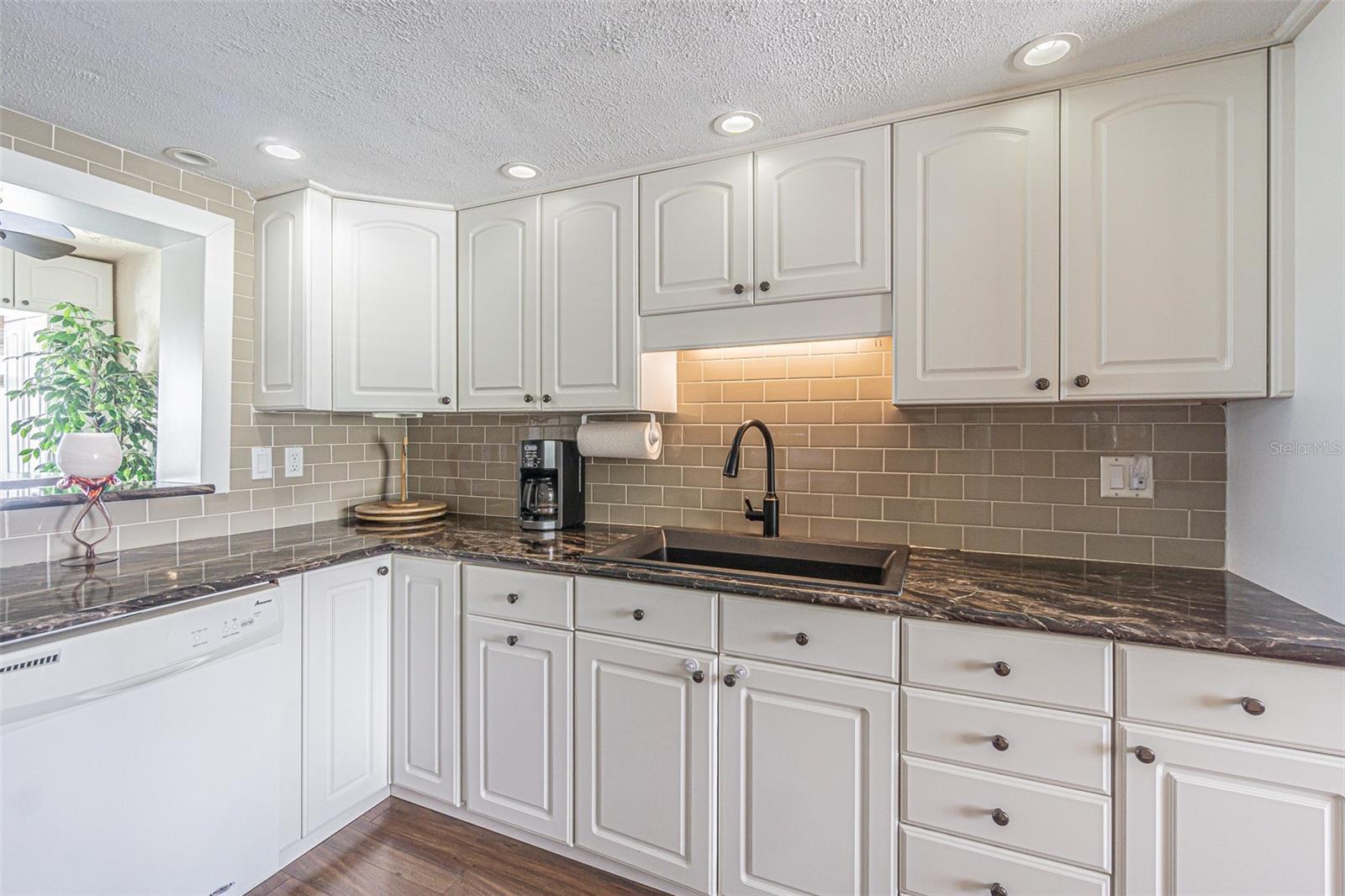 Image 3 of 25 For 1 Windrush Boulevard 54