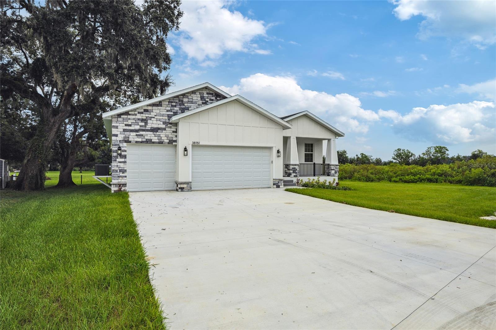Image 2 of 41 For 38151 Sunset Avenue