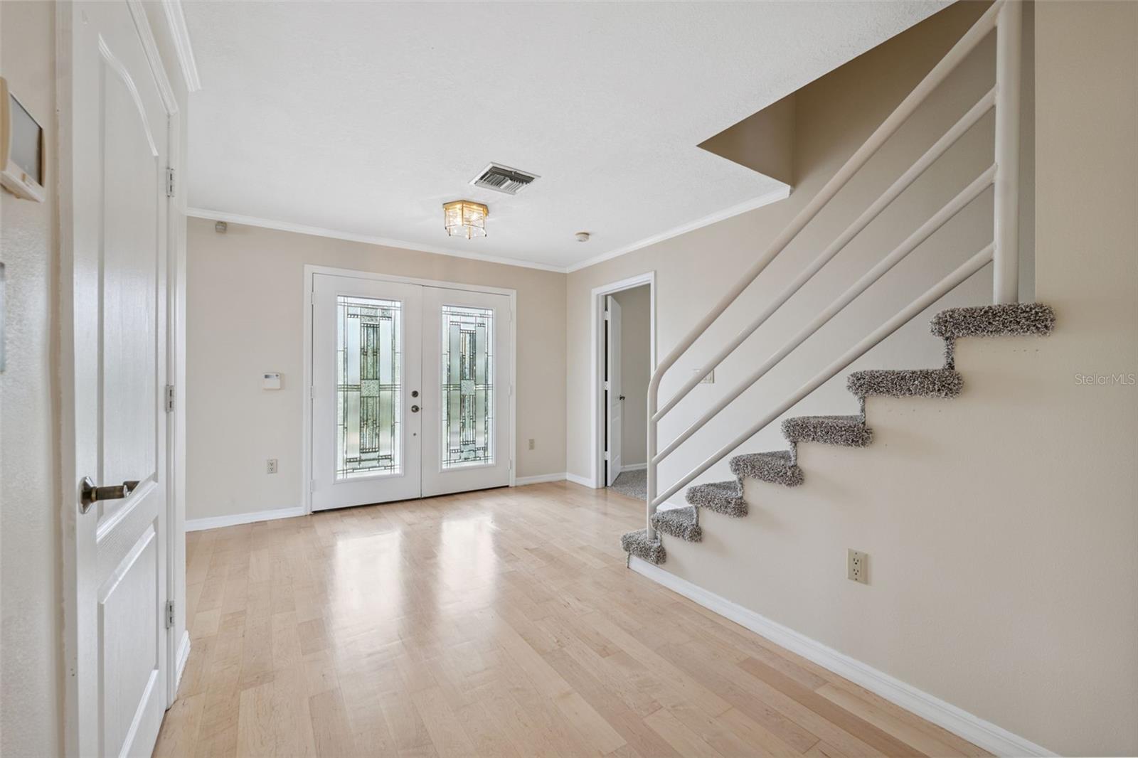 Listing photo id 5 for 1906 Gulfview Drive