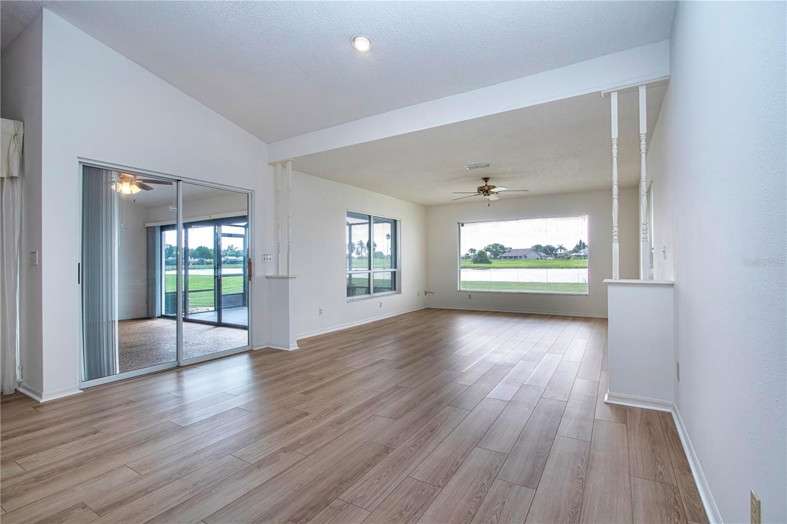 Image 15 of 60 For 2016 New Bedford Drive