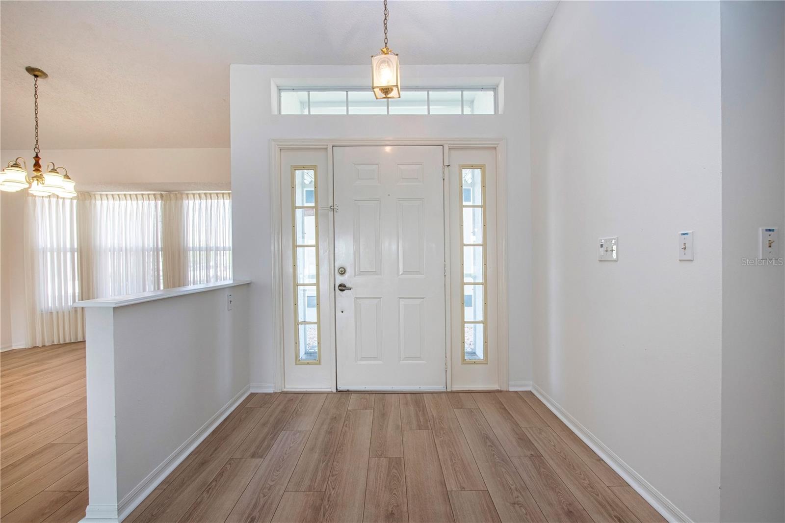 Image 3 of 60 For 2016 New Bedford Drive