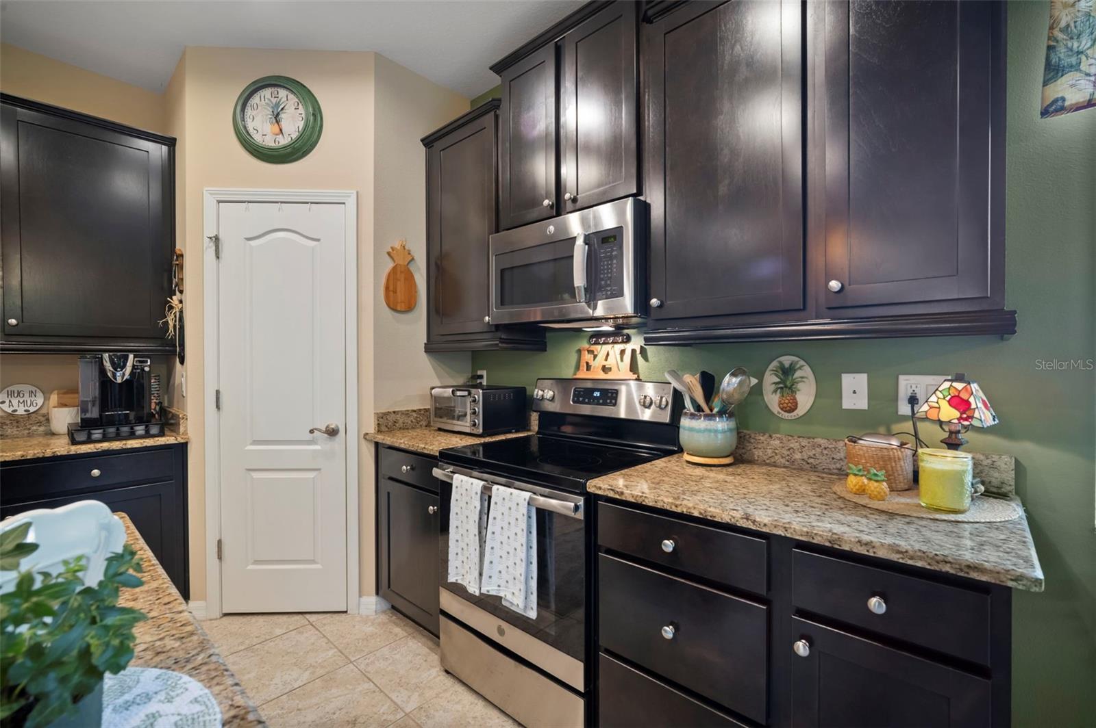 Image 9 of 25 For 29405 Cochiti Lake Drive
