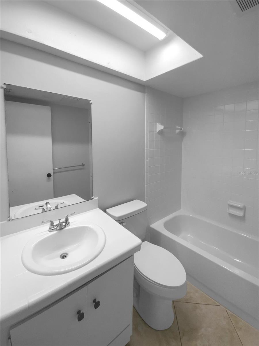 Image 19 of 23 For 2131 Ridge Road S 80