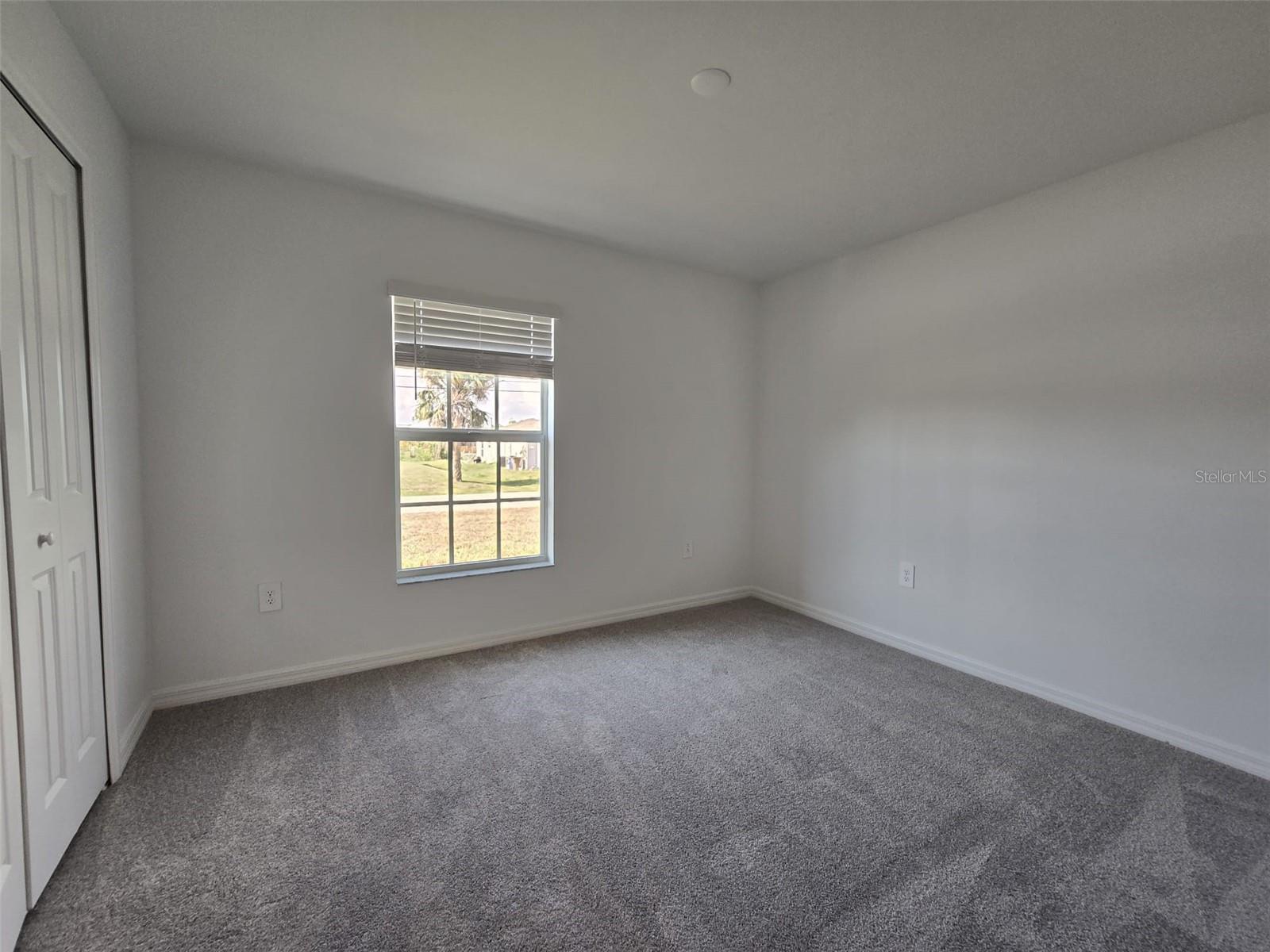 Image 17 of 20 For 3403 34 Street Sw