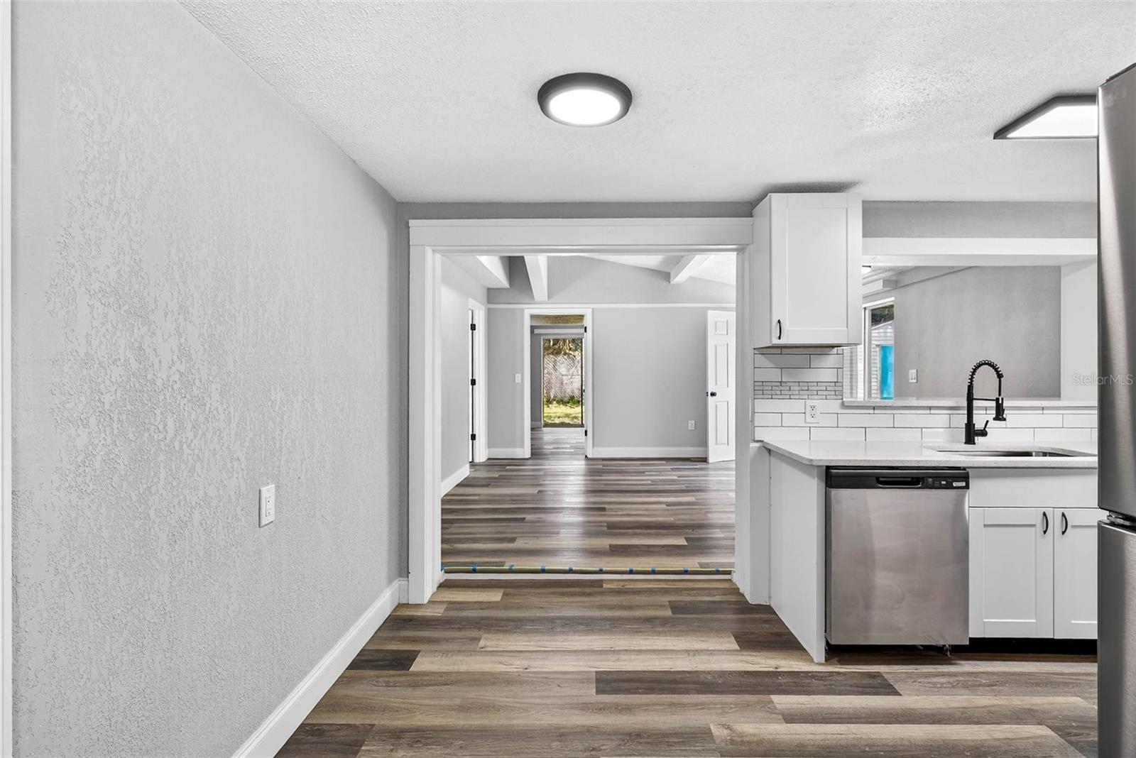 Image 6 of 31 For 9217 Pegasus Avenue