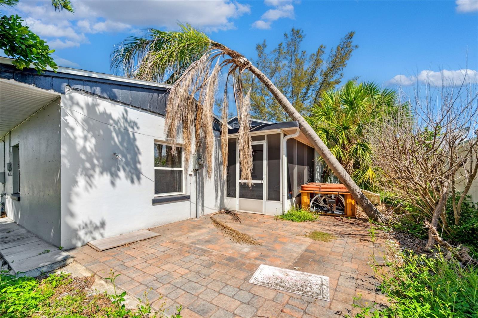 Image 18 of 26 For 8075 Gulf Boulevard
